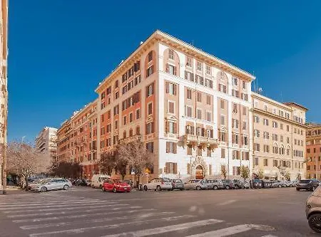 Vatican House Giuliana 66 Holiday home Rome